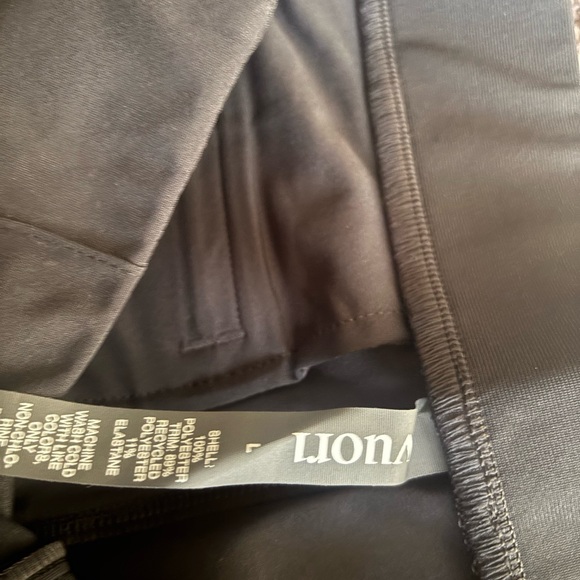 Vuori Women's Black Wide-Leg Trousers - Picture 14 of 16